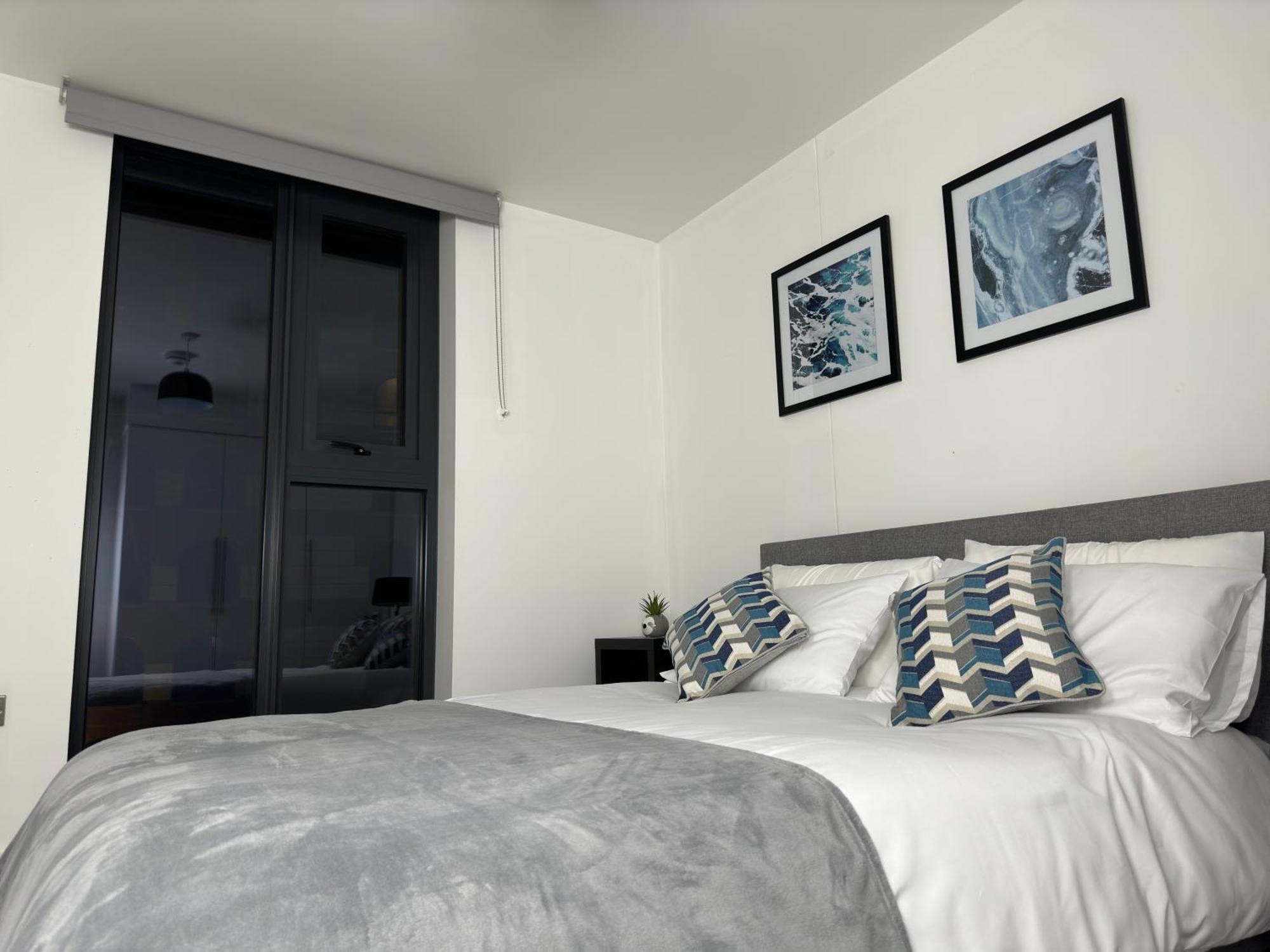 Cozy City Centre Apartment With Free Parking And Free Gym Birmingham Extérieur photo