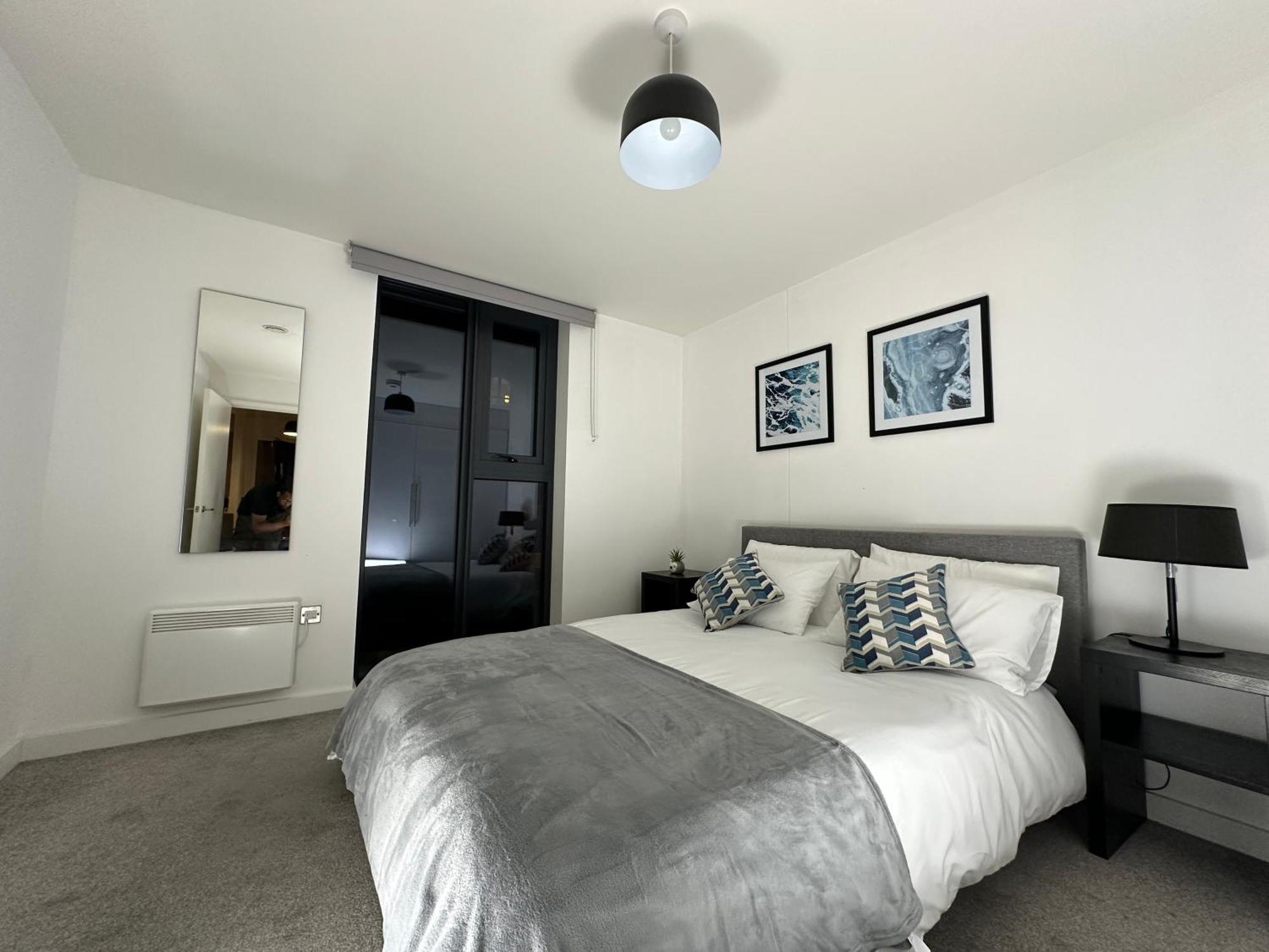 Cozy City Centre Apartment With Free Parking And Free Gym Birmingham Extérieur photo