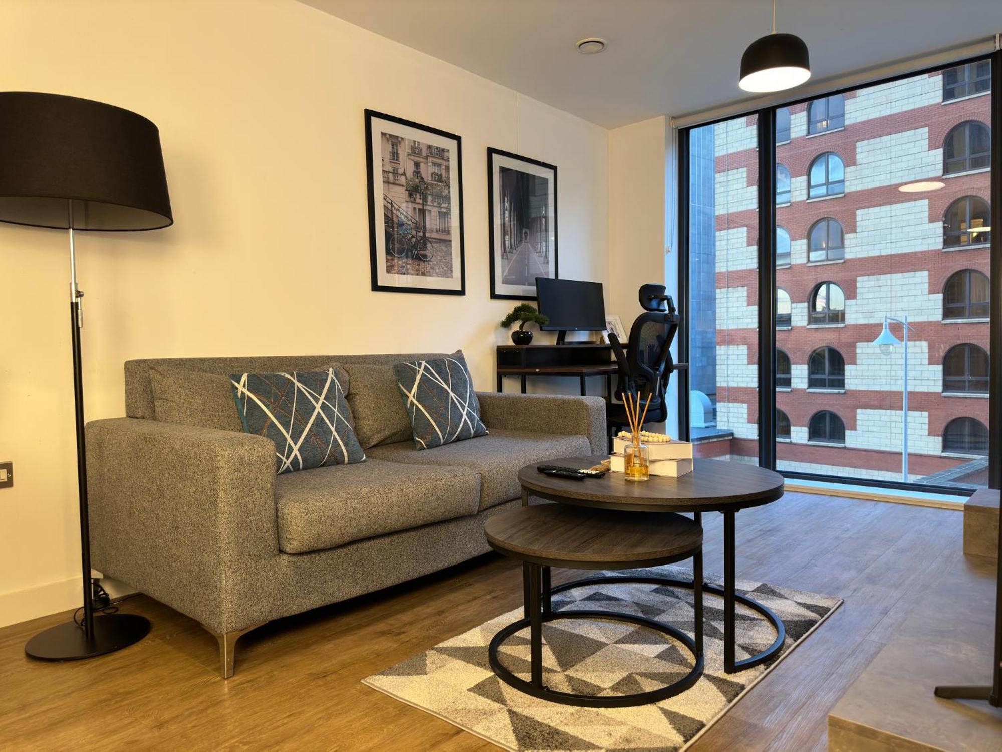 Cozy City Centre Apartment With Free Parking And Free Gym Birmingham Extérieur photo