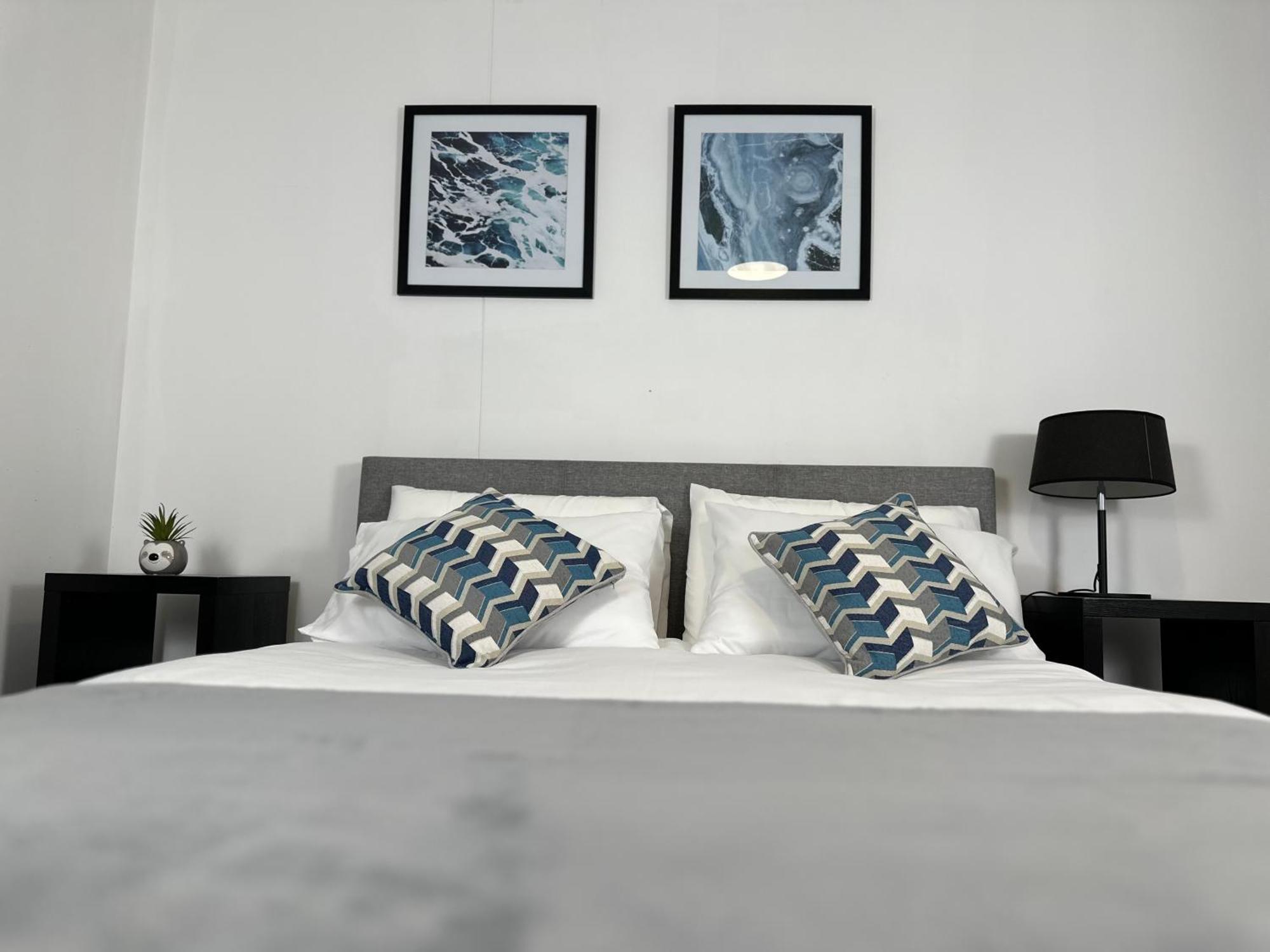 Cozy City Centre Apartment With Free Parking And Free Gym Birmingham Extérieur photo