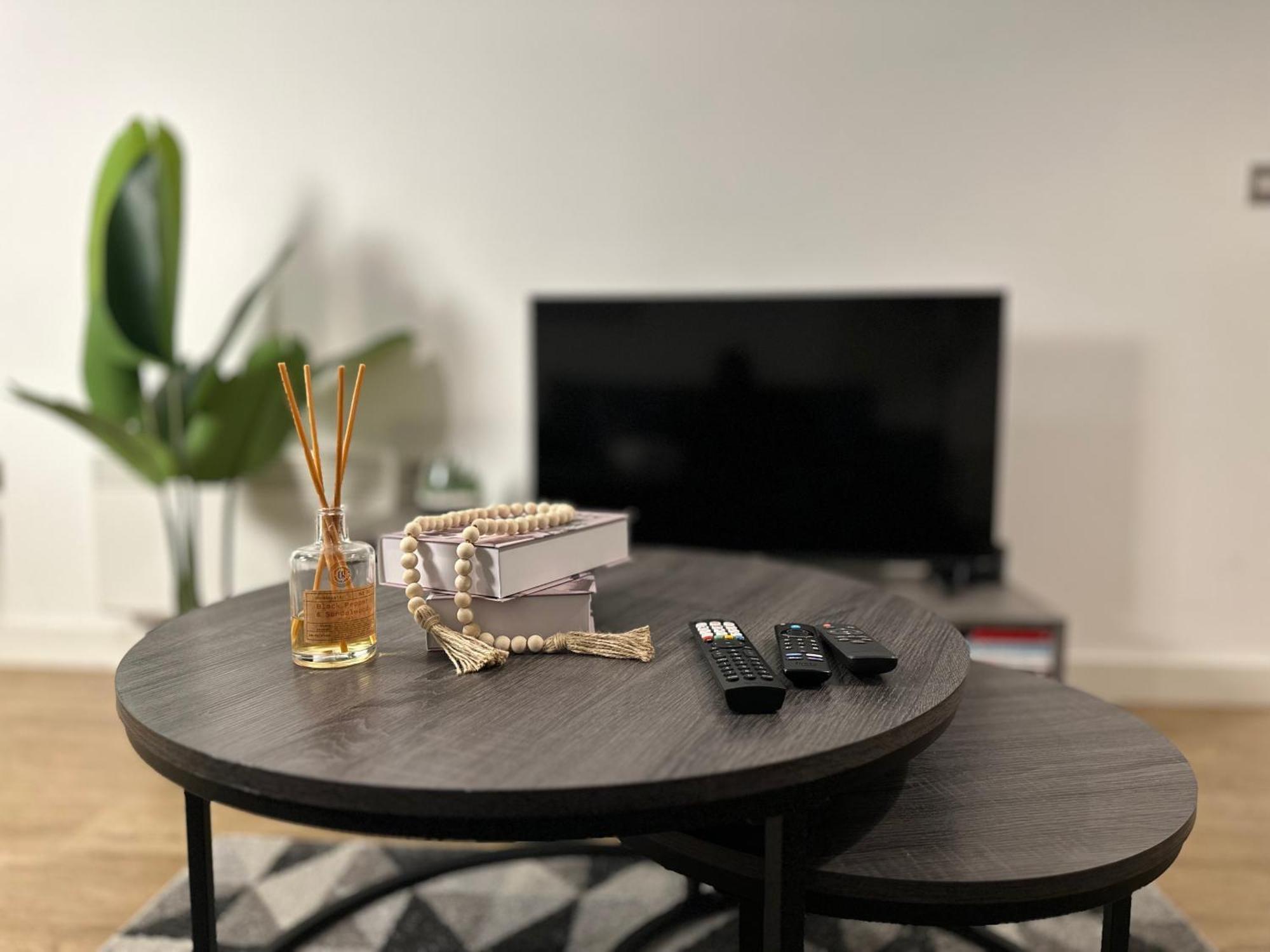 Cozy City Centre Apartment With Free Parking And Free Gym Birmingham Extérieur photo