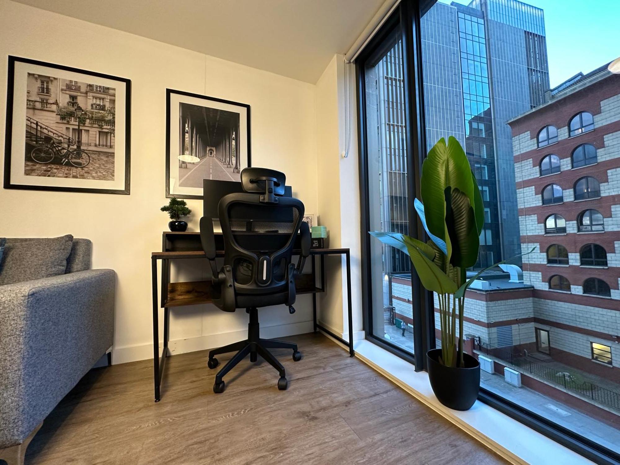 Cozy City Centre Apartment With Free Parking And Free Gym Birmingham Extérieur photo