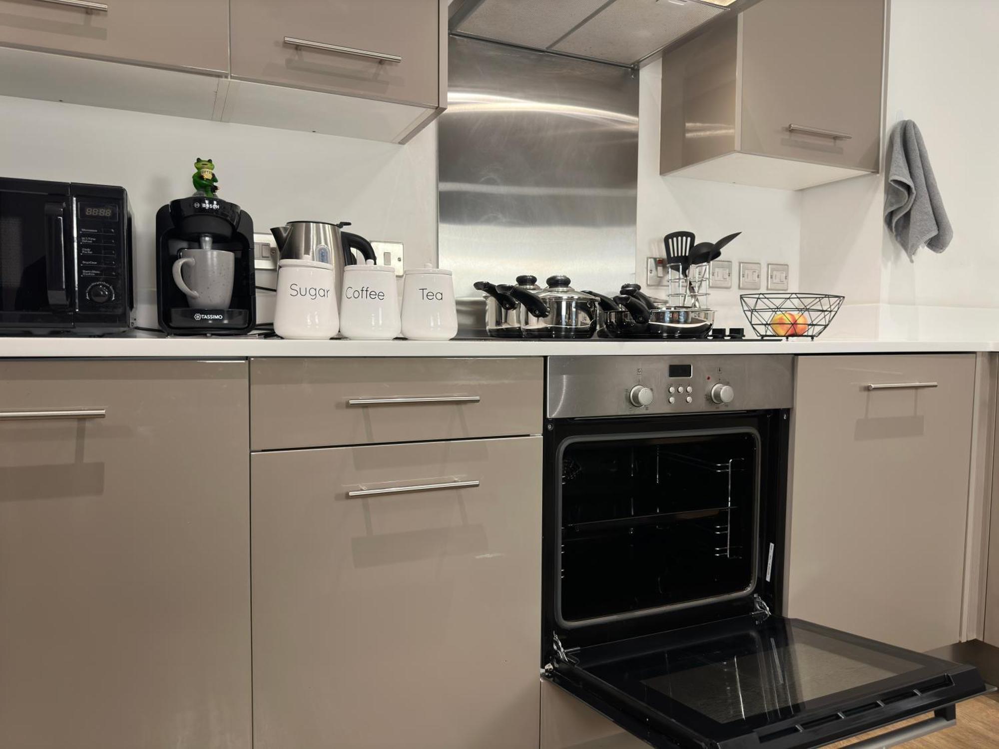 Cozy City Centre Apartment With Free Parking And Free Gym Birmingham Extérieur photo