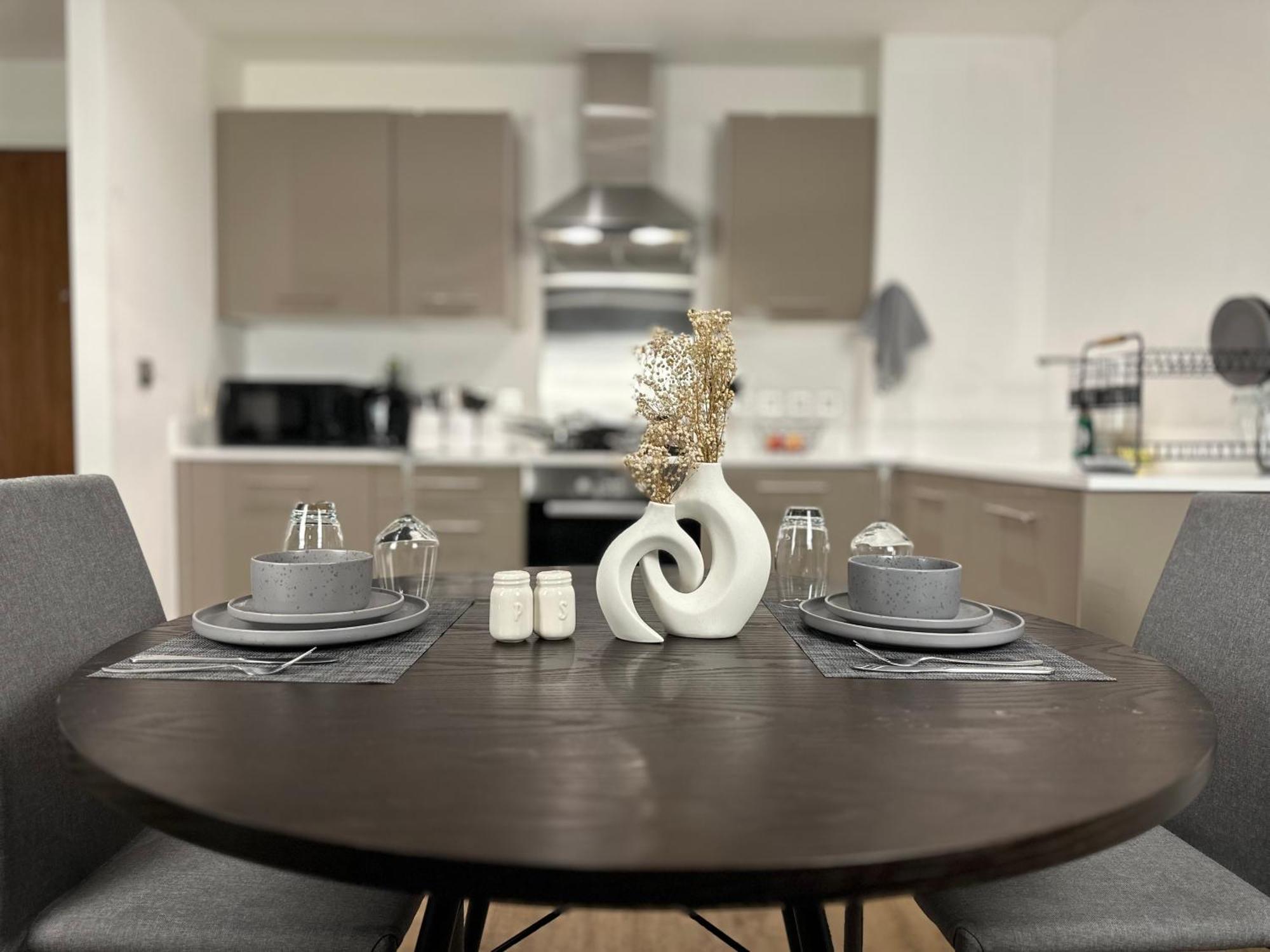 Cozy City Centre Apartment With Free Parking And Free Gym Birmingham Extérieur photo