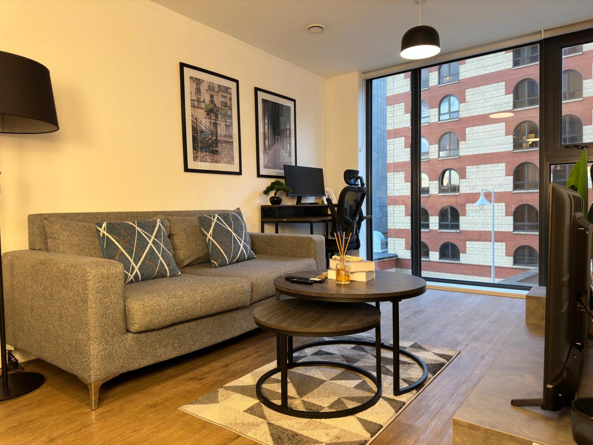 Cozy City Centre Apartment With Free Parking And Free Gym Birmingham Extérieur photo