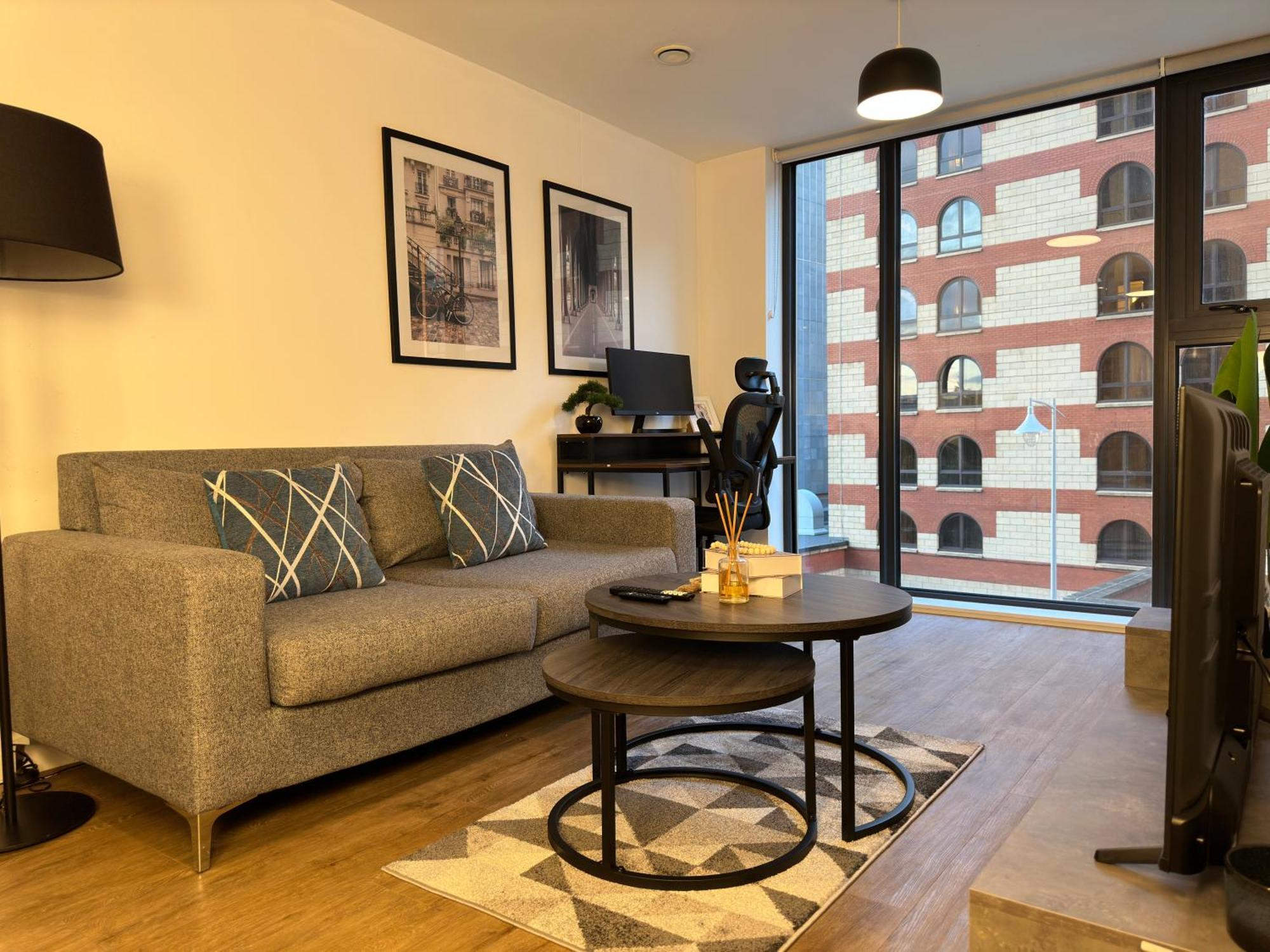 Cozy City Centre Apartment With Free Parking And Free Gym Birmingham Extérieur photo